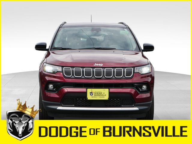Used 2022 Jeep Compass Limited with VIN 3C4NJDCB8NT209696 for sale in Burnsville, Minnesota