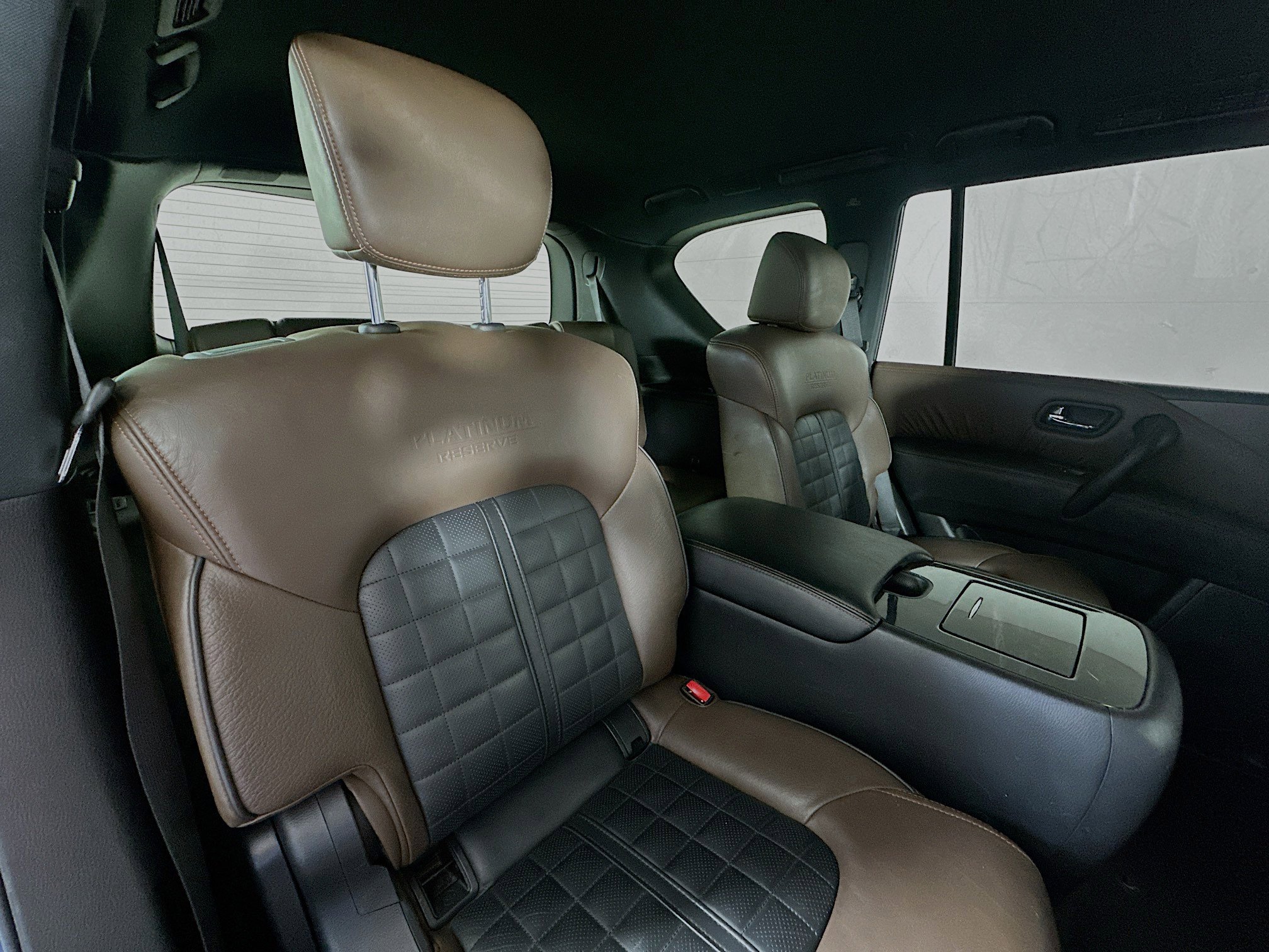 2019 Nissan Armada Platinum photo 30