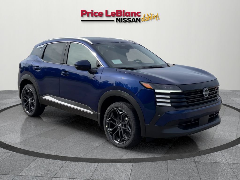 2025 Nissan Kicks SR's photo