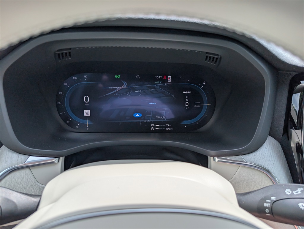 2025 Volvo XC60 Hybrid T8 Plus photo 20