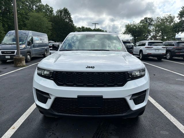 2025 Jeep Grand Cherokee Altitude X photo 9