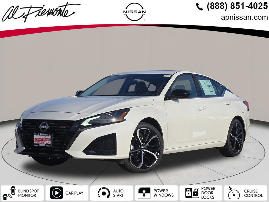 2025 Nissan Altima SR's photo