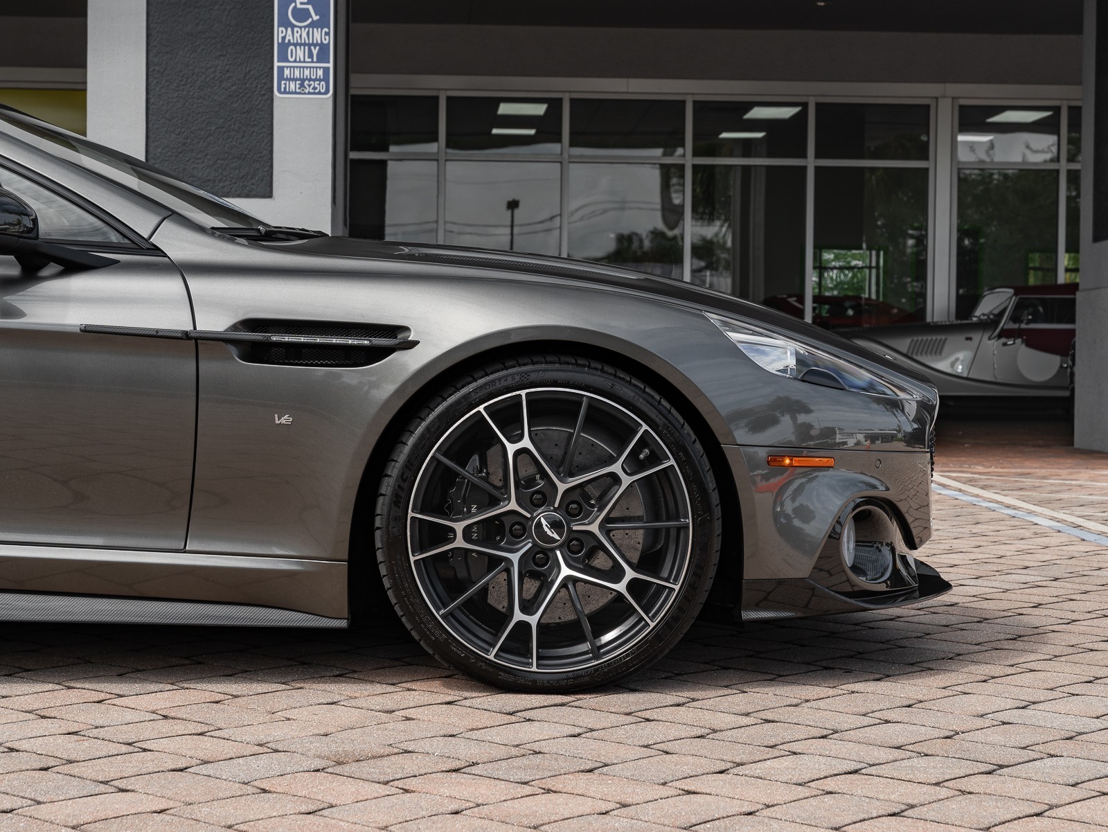 2019 Aston Martin Rapide AMR VH4 photo 11