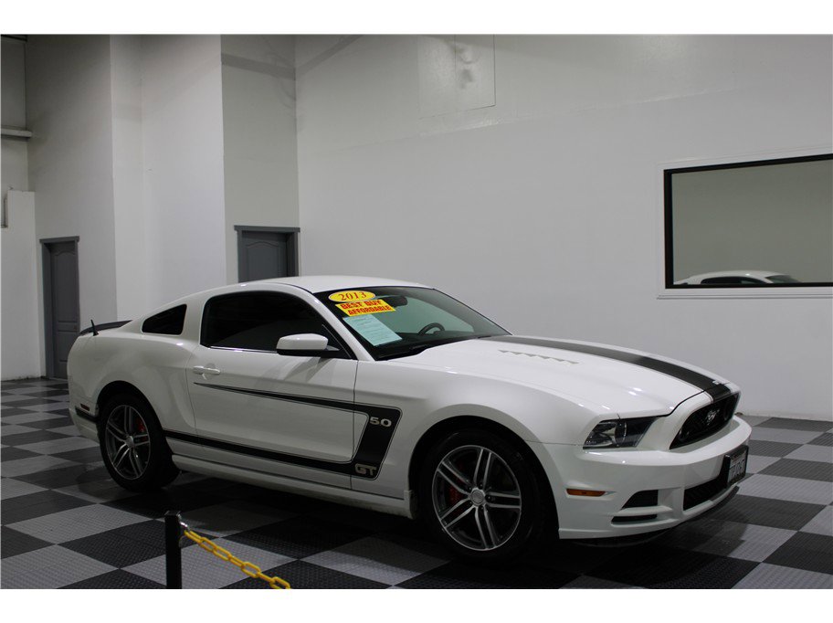 2013 Ford Mustang GT's photo