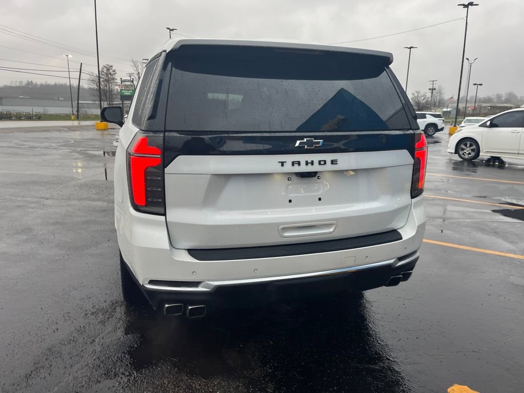 2025 Chevrolet Tahoe High Country photo 2