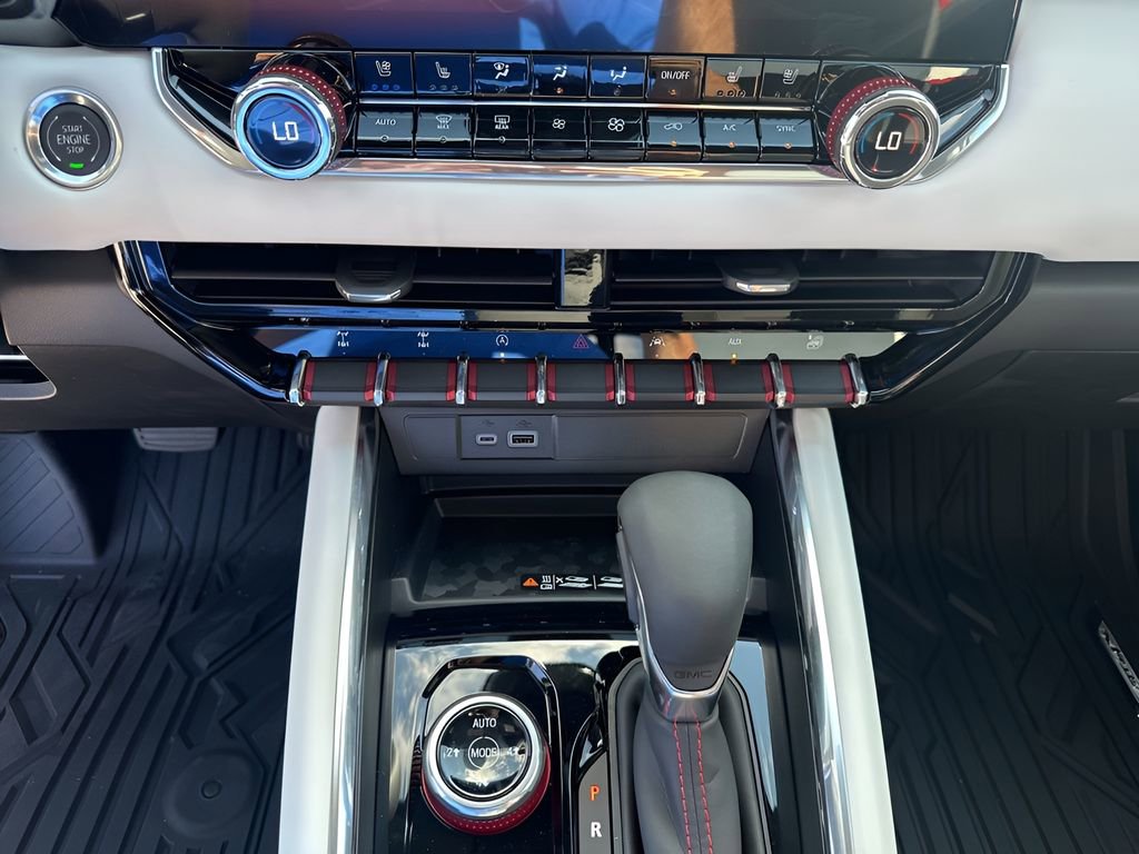 2026 Gmc Canyon AT4 photo 36