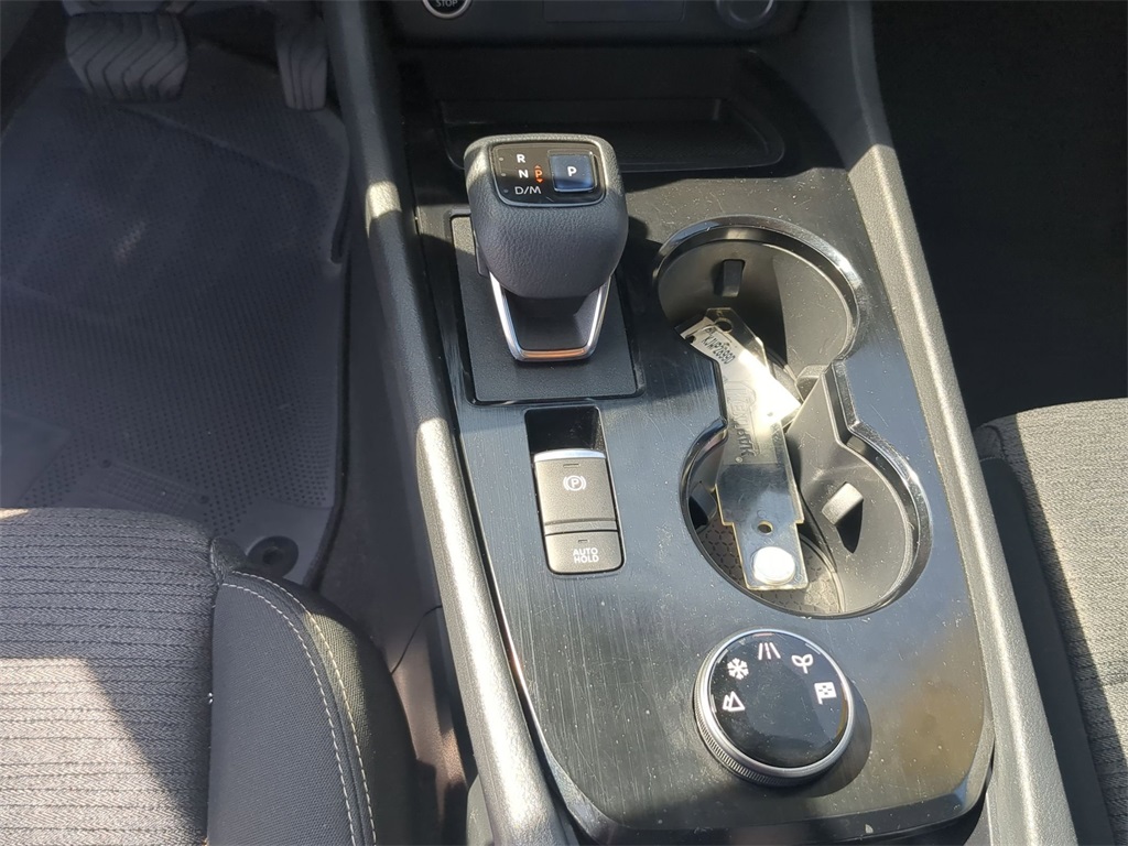 2021 Nissan Rogue SV photo 20