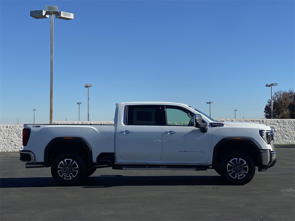 2026 Gmc Sierra 2500 HD SLT photo 4