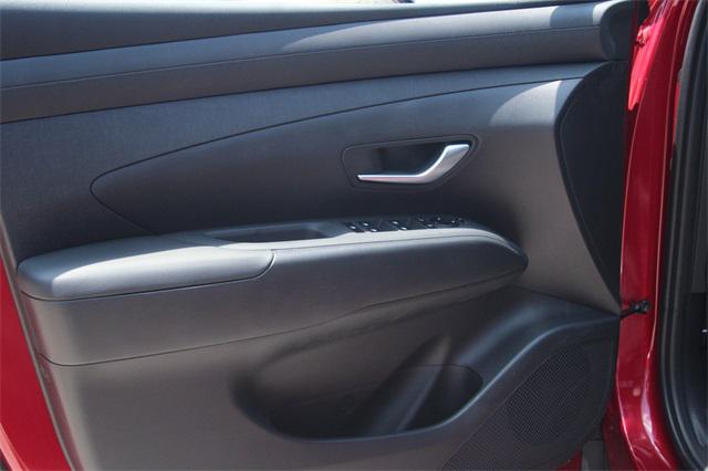 2025 Hyundai Tucson SEL Convenience photo 18