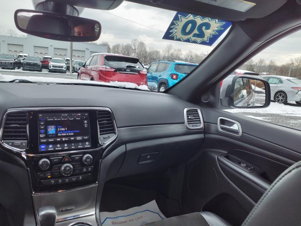 2020 Jeep Grand Cherokee Altitude photo 27