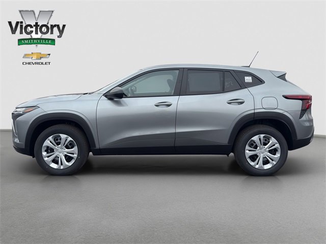 2026 Chevrolet Trax LS photo 3