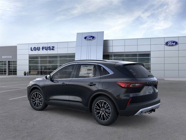 2025 Ford Escape Plug-In Hybrid photo 4