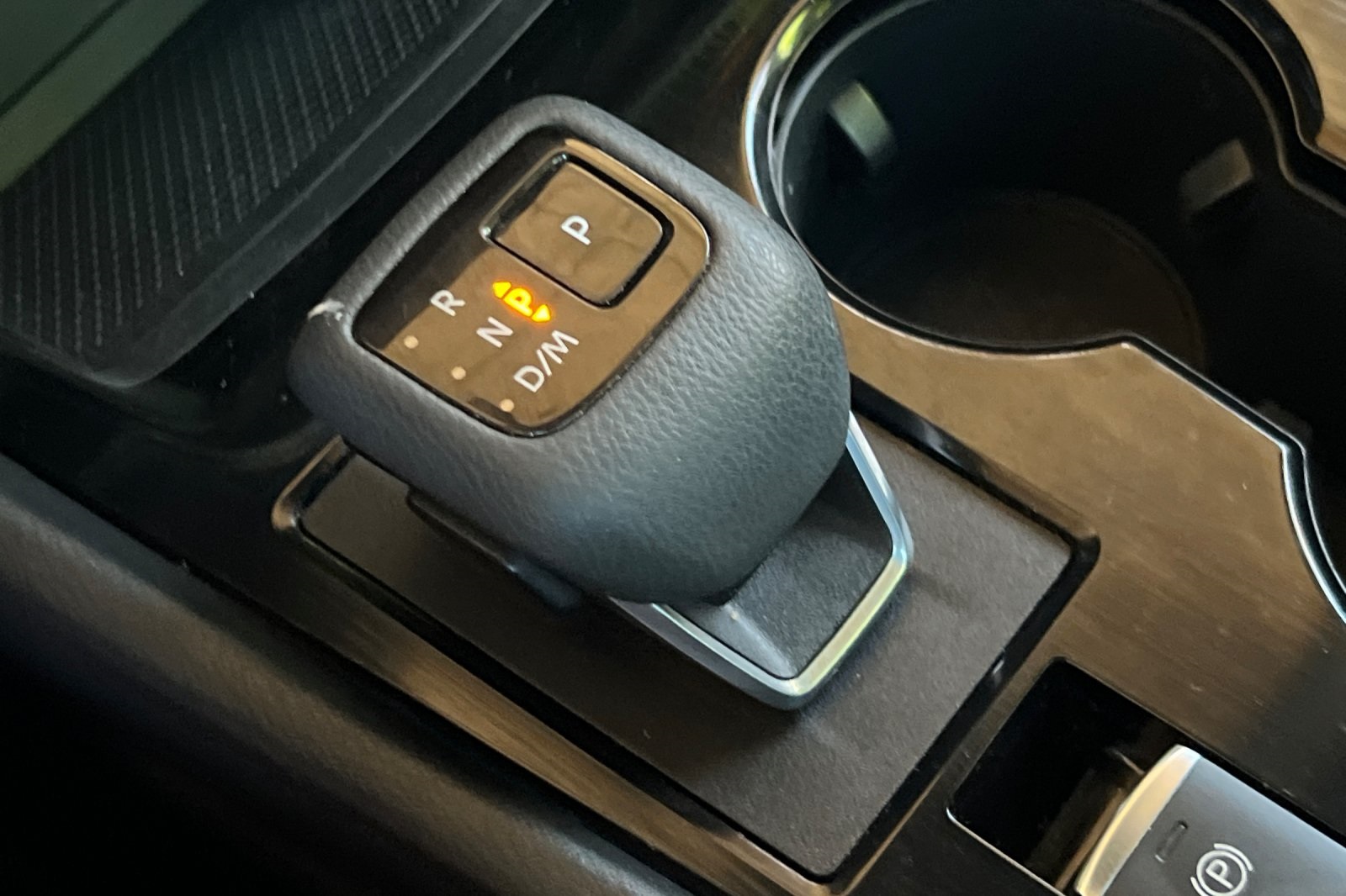 2023 Nissan Rogue SV photo 19