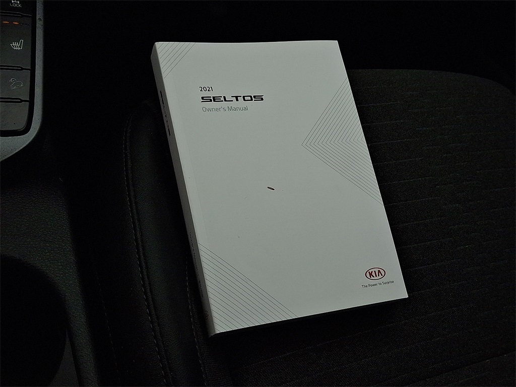 2021 Kia Seltos S photo 22