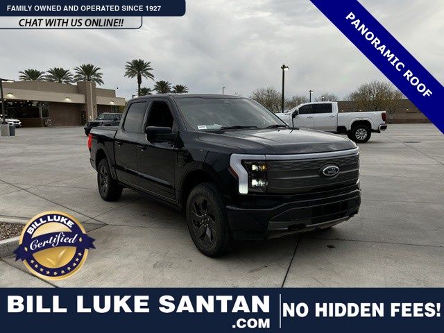 2023 Ford F-150 Lightning Lariat's photo