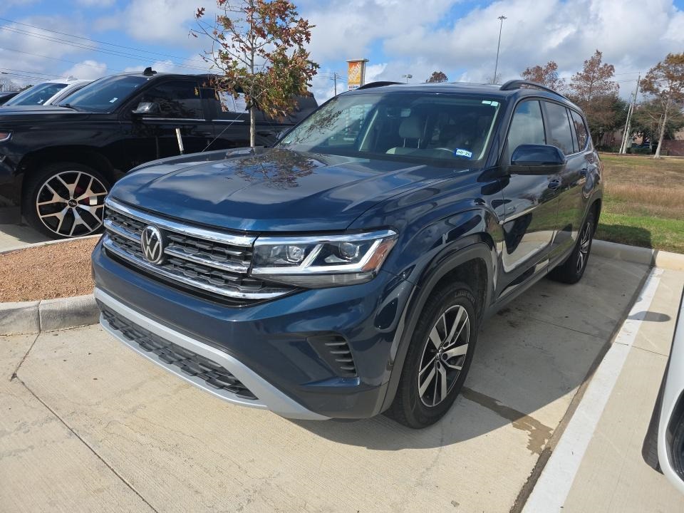 2023 Volkswagen Atlas SE's photo
