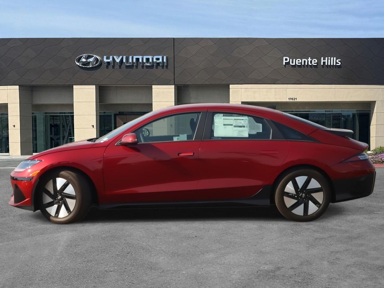 2025 Hyundai Ioniq 6 SE photo 3