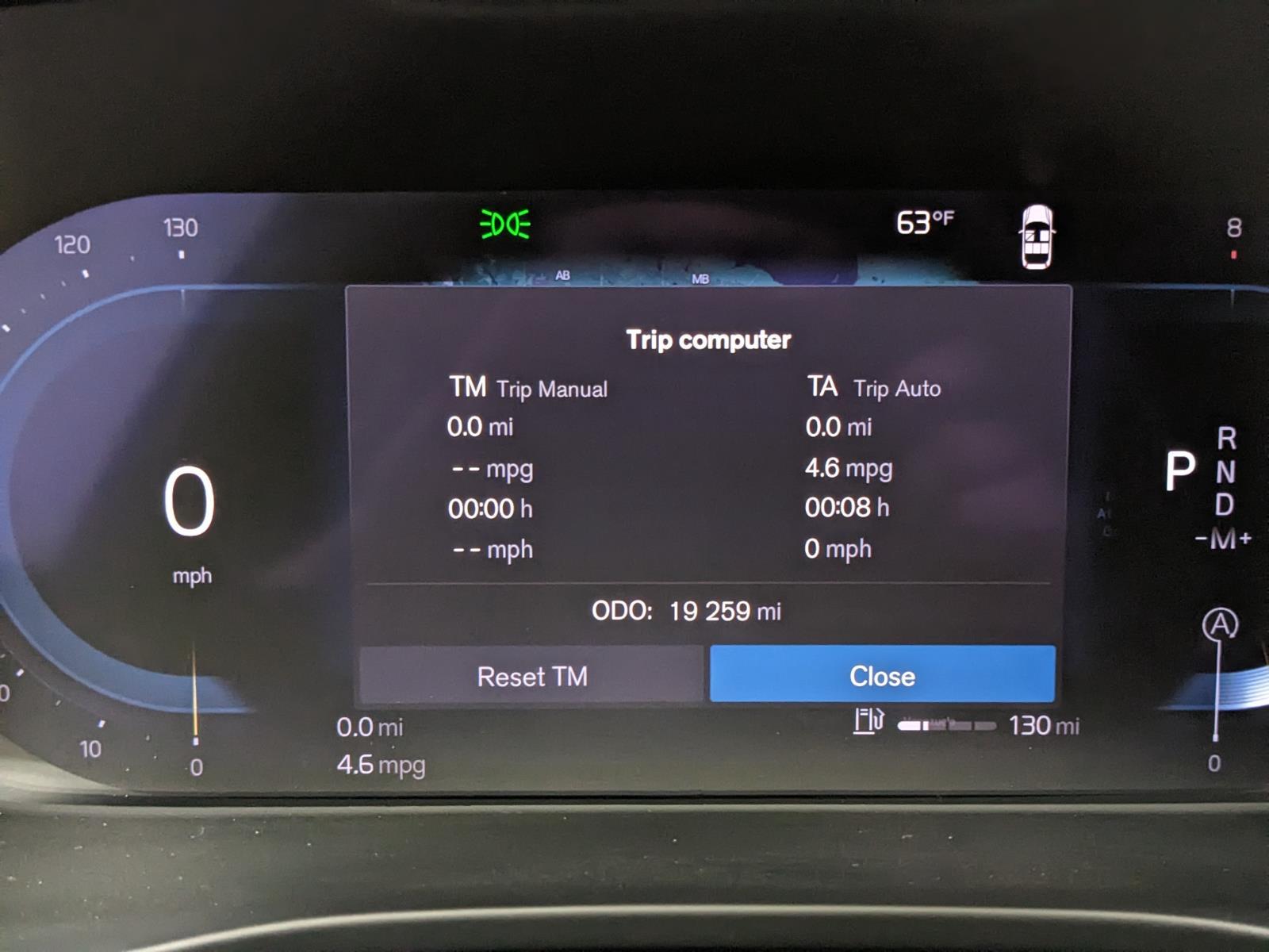 2024 Volvo XC40 Core photo 28