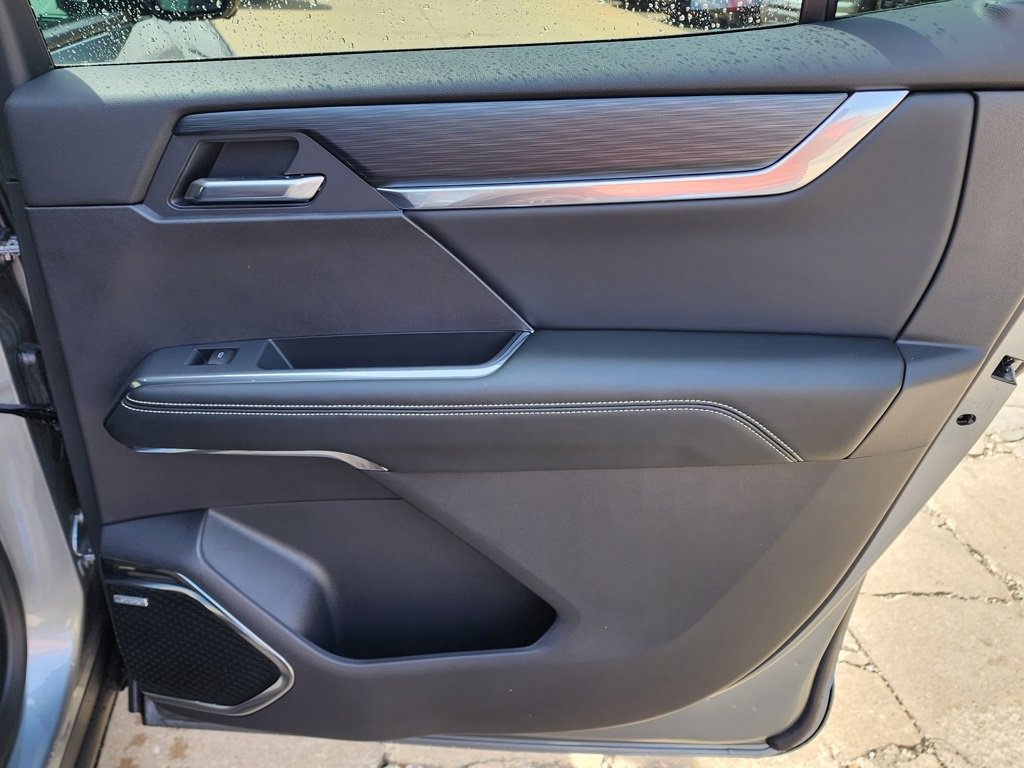2025 Gmc Acadia Elevation photo 40
