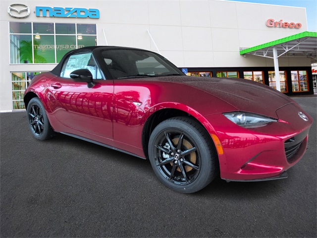 2025 Mazda MX-5 Miata Sport's photo