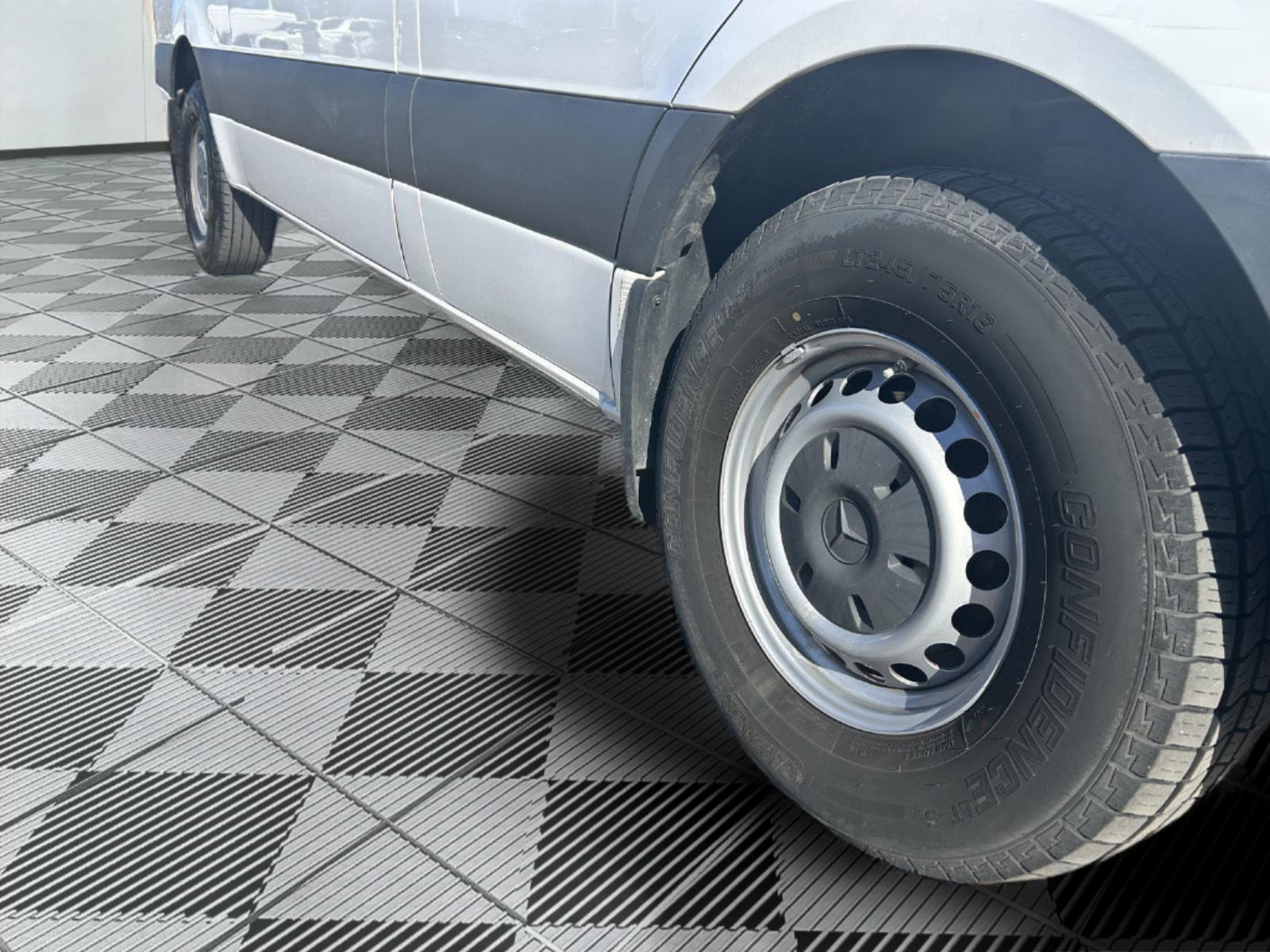 Used 2021 Mercedes-Benz Sprinter Cargo Van Base with VIN W1Y4EBHY9MT058634 for sale in Kansas City