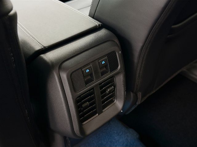 2025 Ford Bronco Outer Banks photo 21