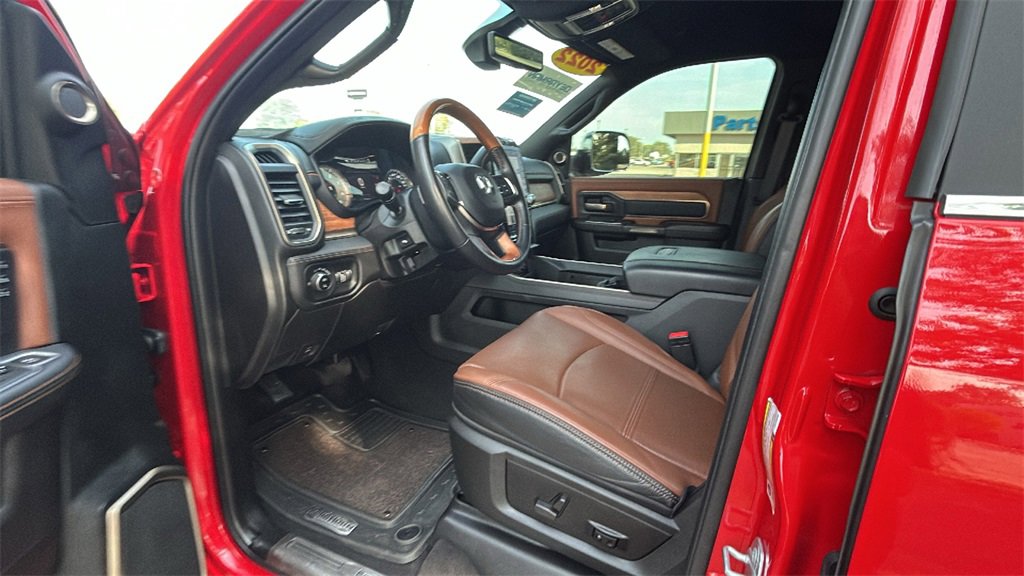 2022 Ram 3500 Laramie Longhorn photo 12