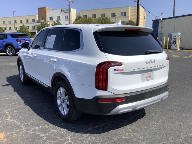 2022 Kia Telluride LX photo 5