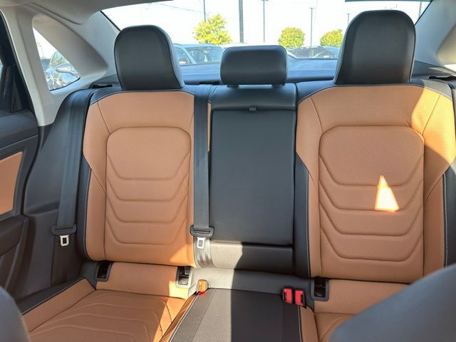 2024 Volkswagen Jetta 1.5T SEL photo 21