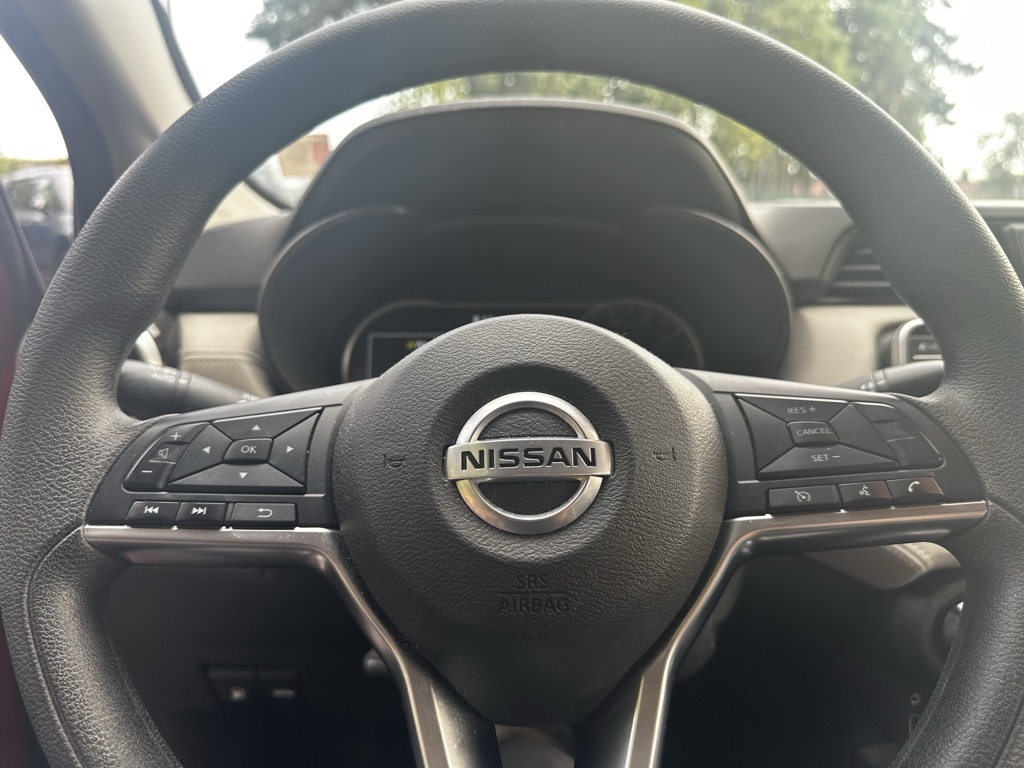 2020 Nissan Versa 1.6 SV photo 11