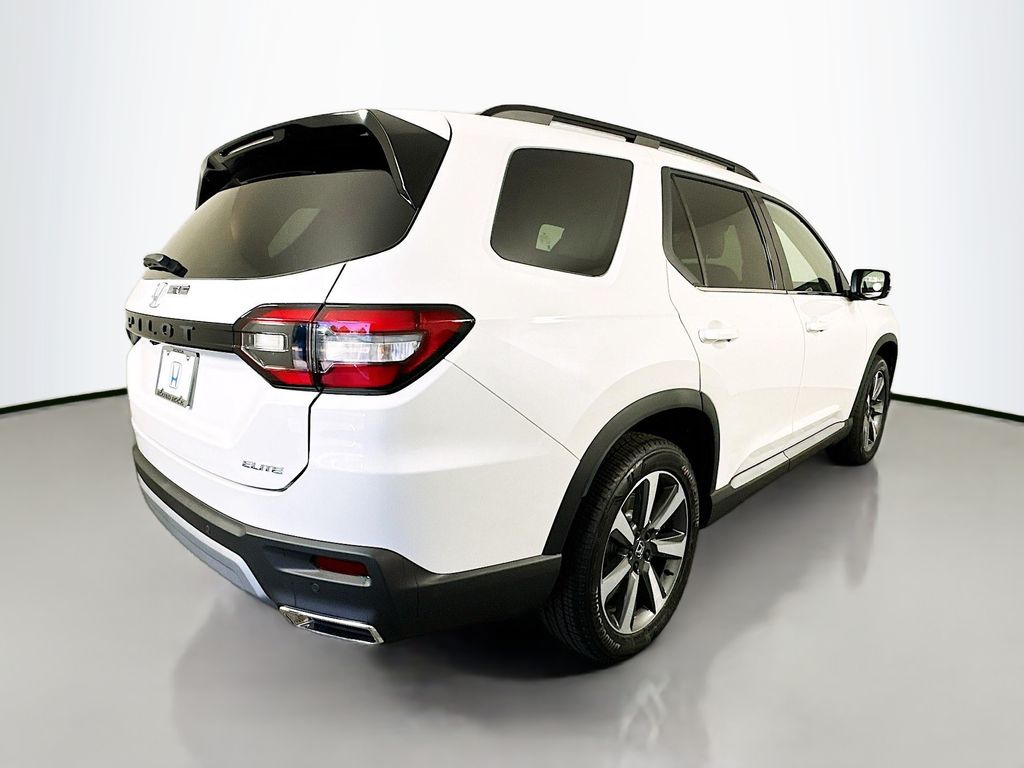 2025 Honda Pilot Elite photo 3