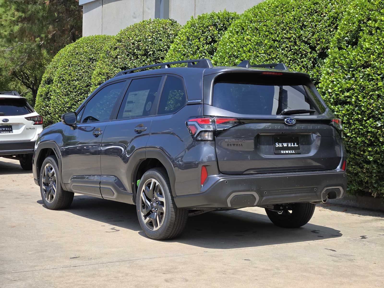 2025 Subaru Forester Limited photo 3