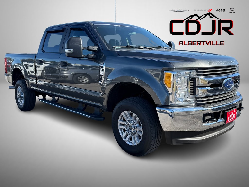 2017 Ford F-250 Super Duty XL's photo