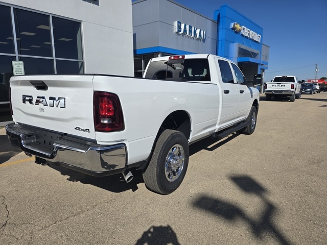 2026 Ram 2500 Tradesman photo 4