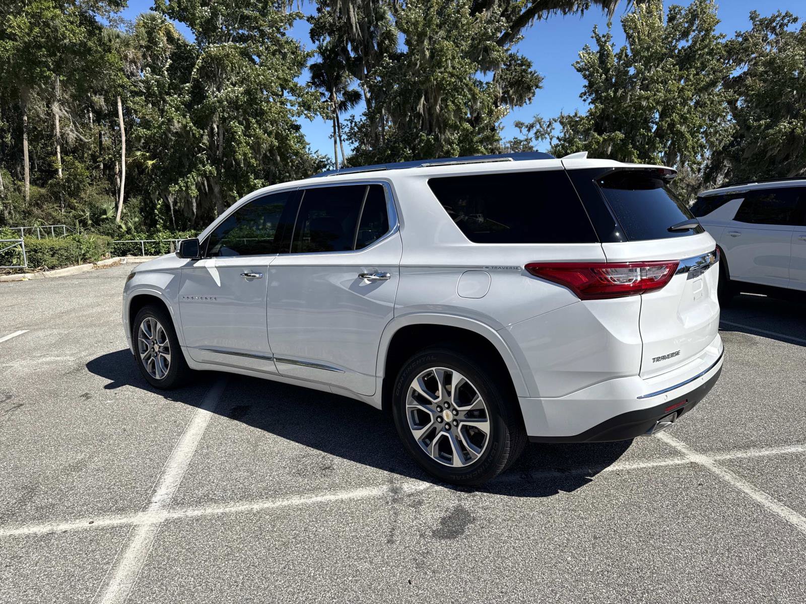 2020 Chevrolet Traverse Premier photo 4