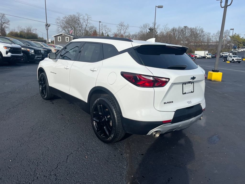 2021 Chevrolet Blazer 2LT photo 3