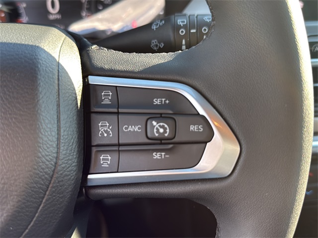 2024 Jeep Compass Limited photo 13