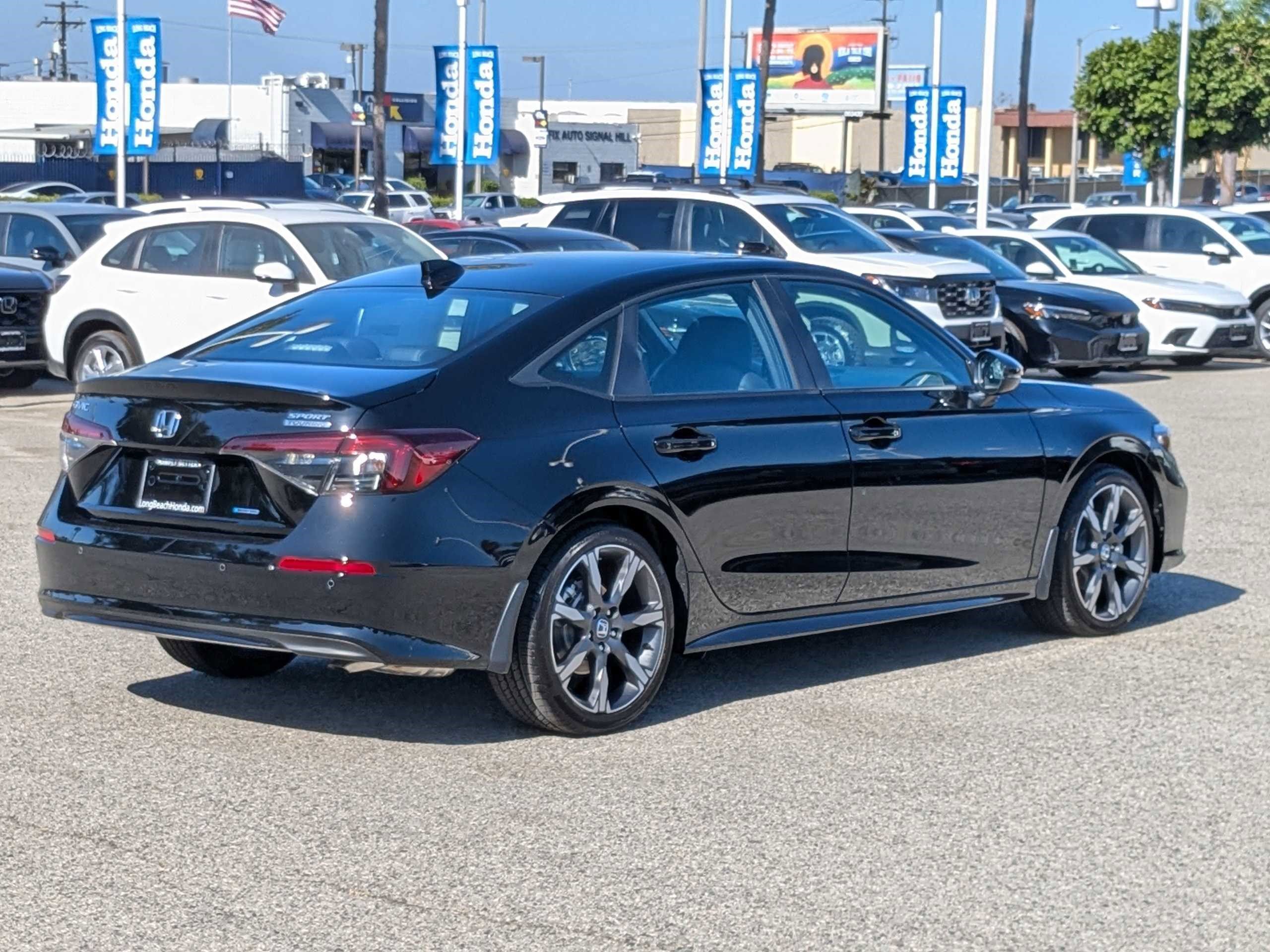 2025 Honda Civic Hybrid Sport Touring photo 3