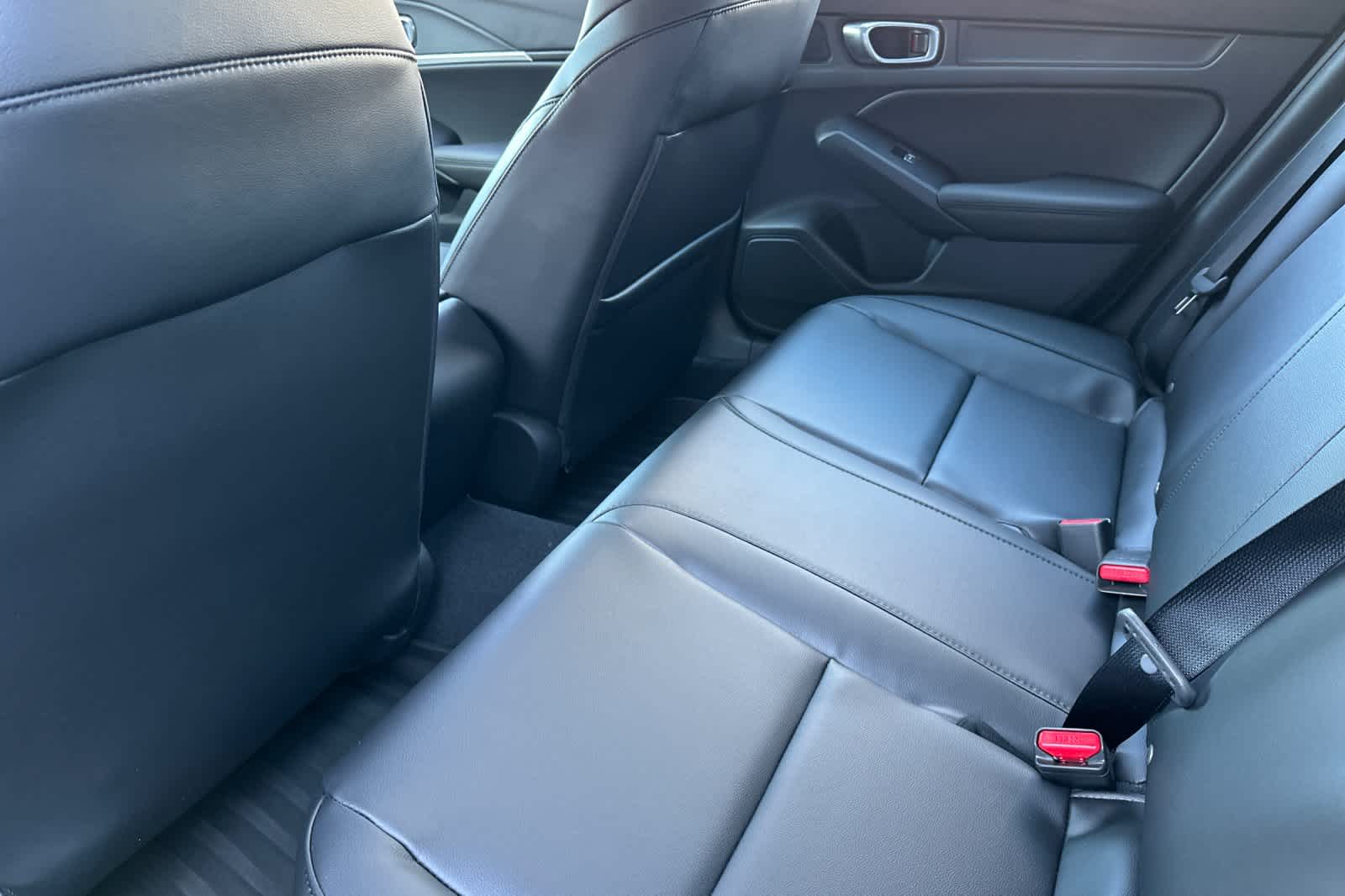 2025 Acura Integra Base photo 7