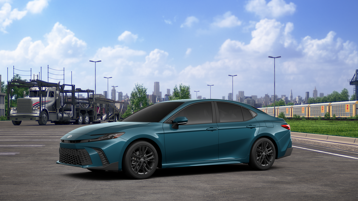 2025 Toyota Camry SE photo 2