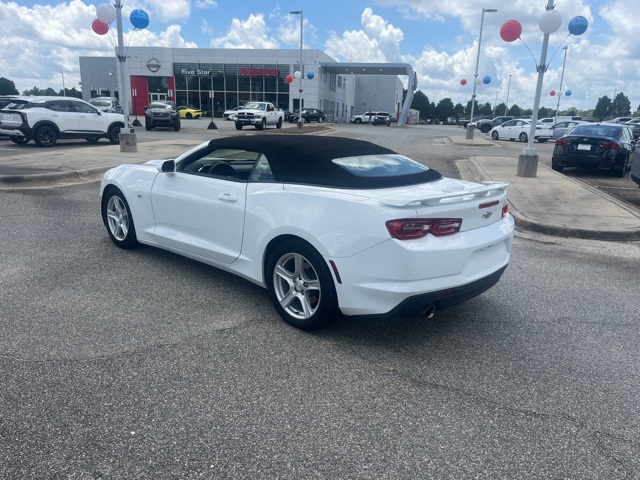 2022 Chevrolet Camaro 1LT photo 4