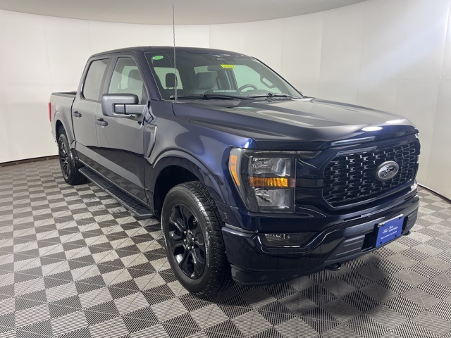 2023 Ford F-150 XL's photo