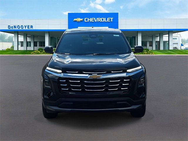 2026 Chevrolet Equinox photo 2