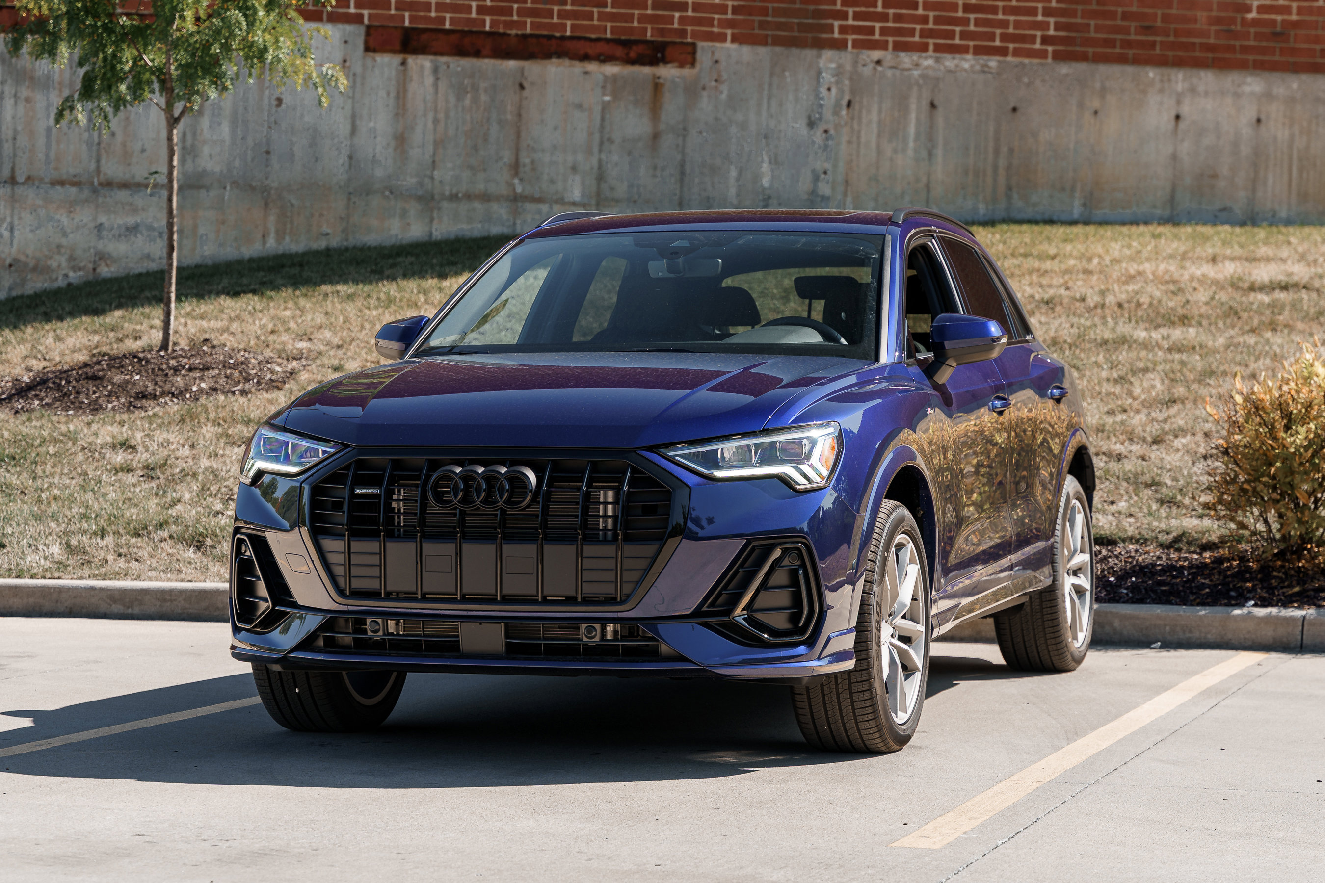 2025 Audi Q3 S line Premium photo 7
