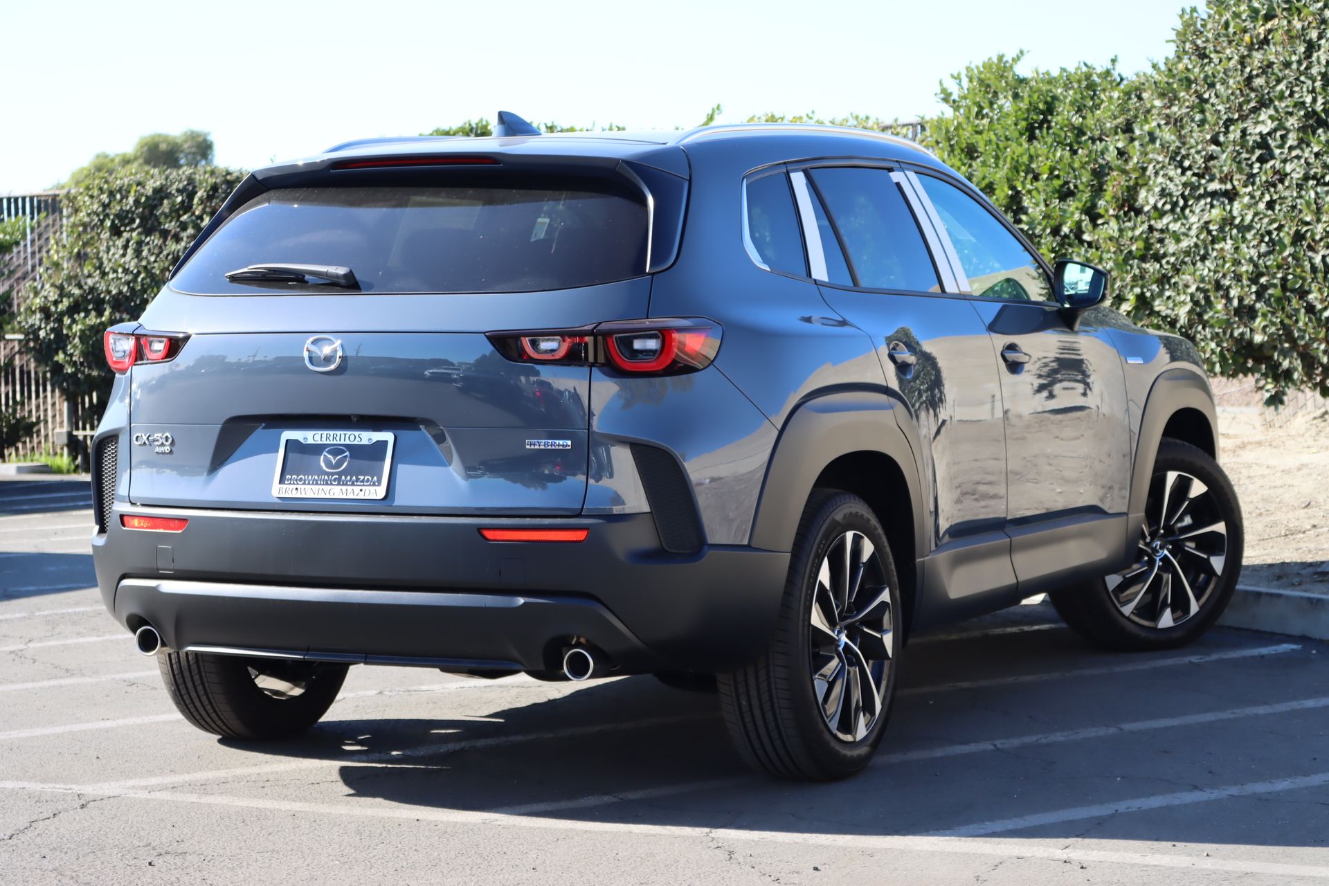 2025 Mazda CX-50 Premium Plus photo 2