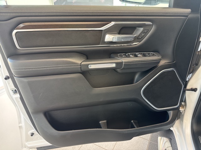 2021 Ram 1500 Laramie photo 17