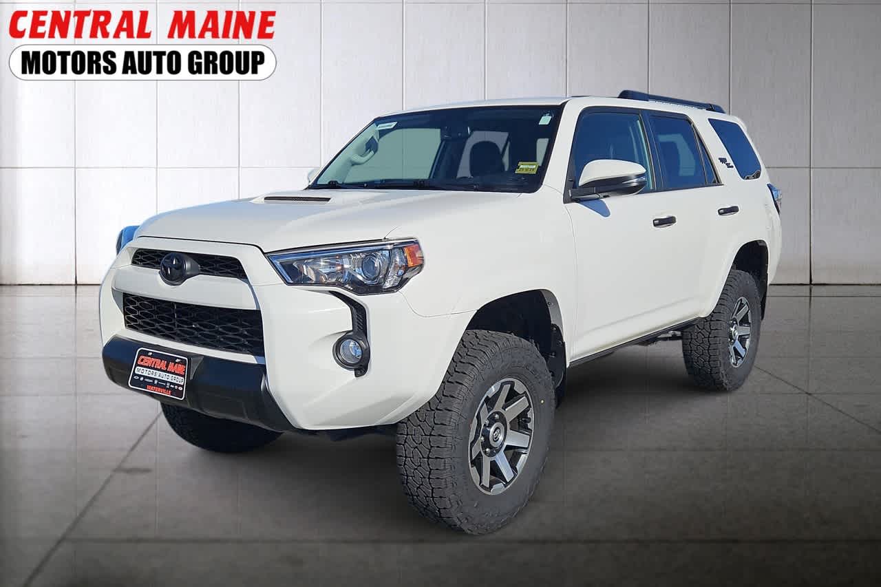 2019 Toyota 4Runner TRD Off-Road Premium's photo