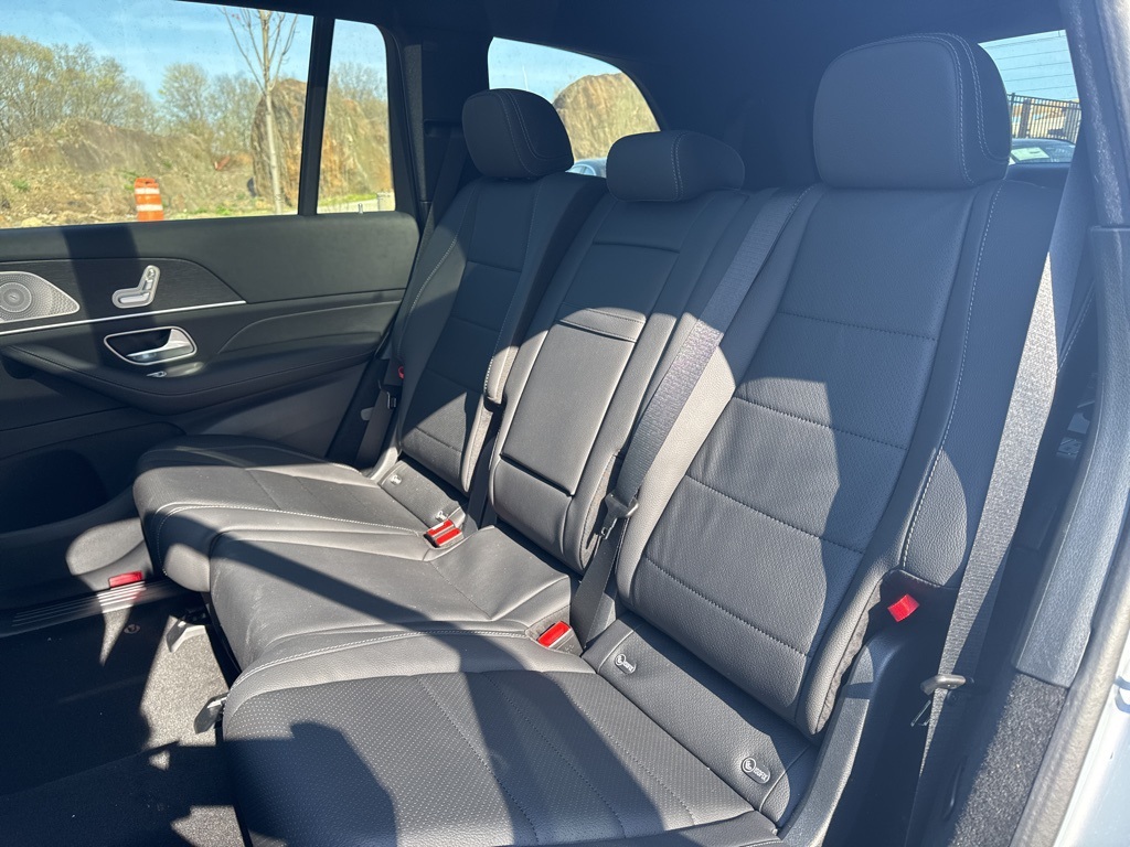 New 2025 Cirrus Silver Metallic Mercedes-Benz GLS 450 image 18