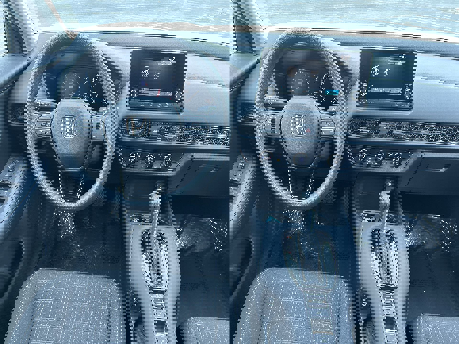 2023 Honda HR-V LX photo 24