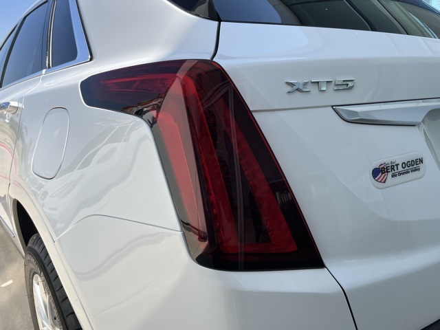 2023 Cadillac XT5 Luxury photo 9